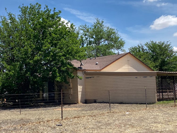 508 Furneaux St, Sudan, TX, 79371, USA