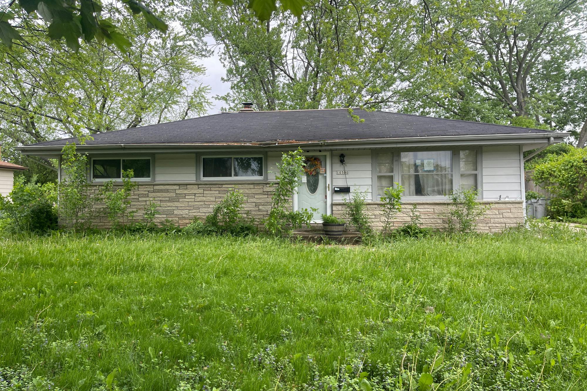Rae Ave, Milwaukee, WI 53225 #1