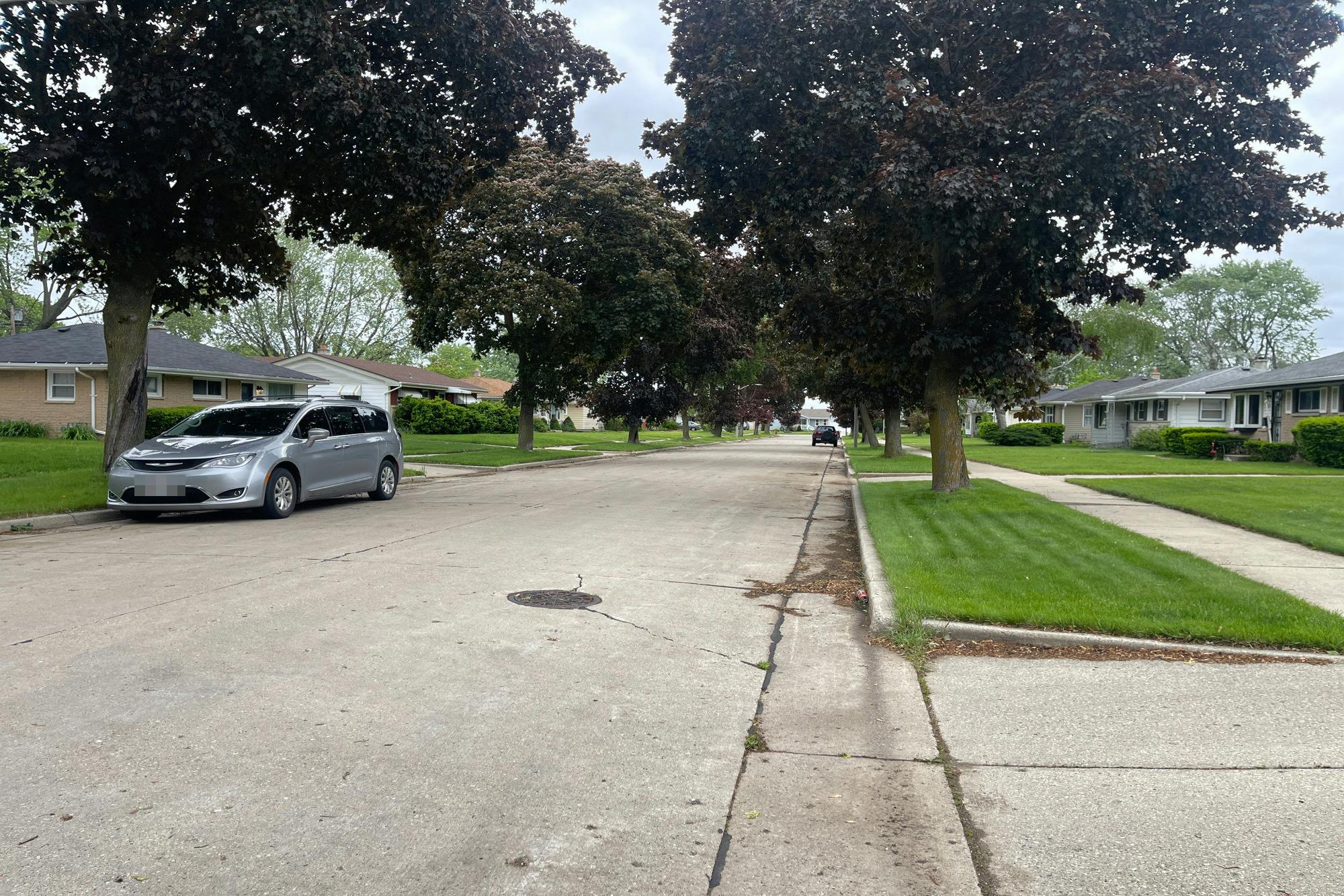 Rae Ave, Milwaukee, WI 53225