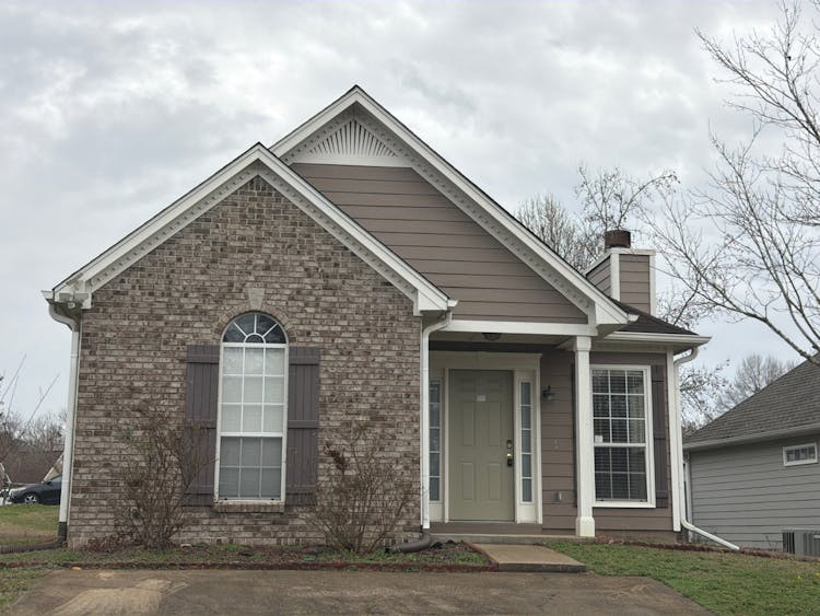 335 Camden Cove Circle Calera, AL 35040, Shelby County