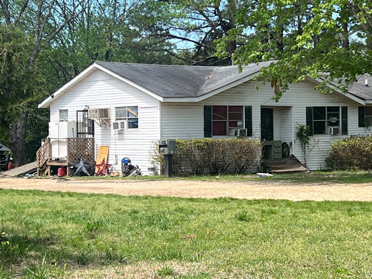 33 Wildwood Rd, Holly Springs, MS, 38635, USA