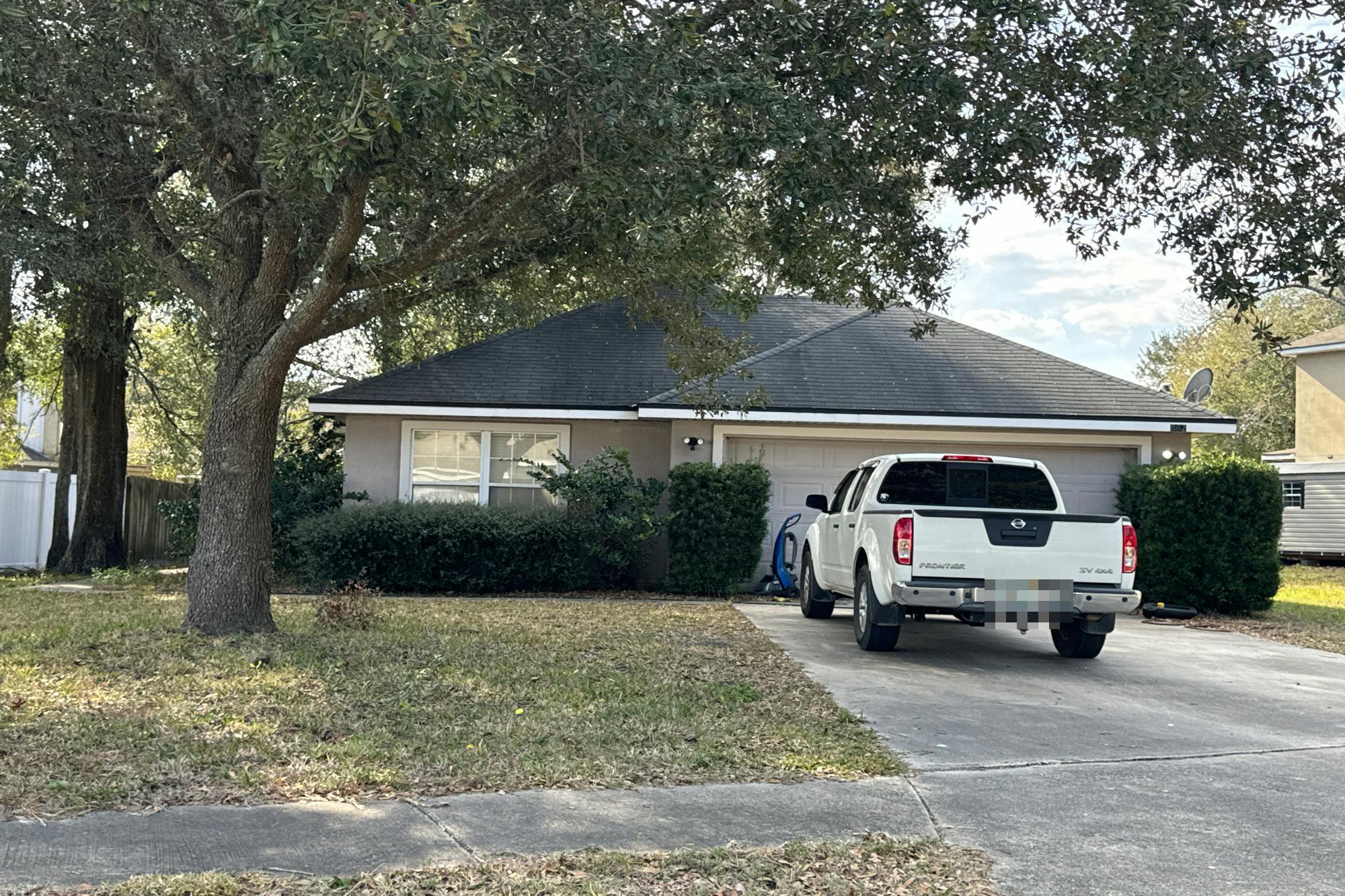 Pine Moss Rd, Jacksonville, FL 32218