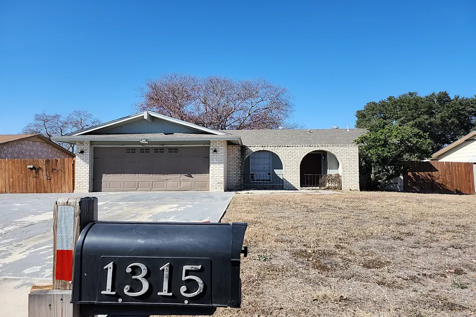 1315 Meadow Way Dr San Antonio, TX 78227, Bexar County