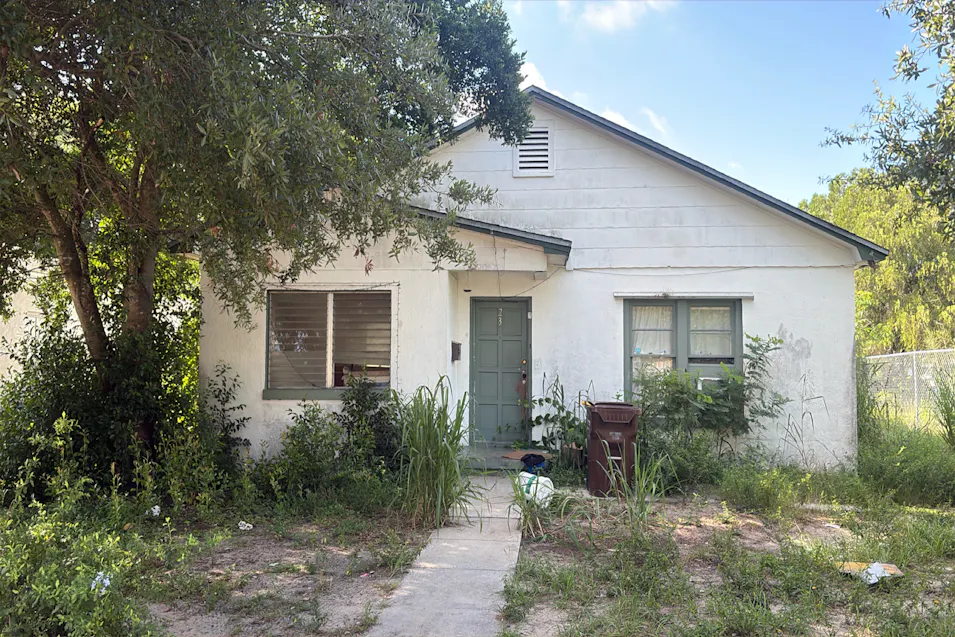 23 W Sessoms Ave, Lake Wales, FL 33853, Polk County