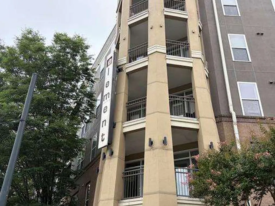 390 17th St NW Atlanta, GA 30363, Fulton County