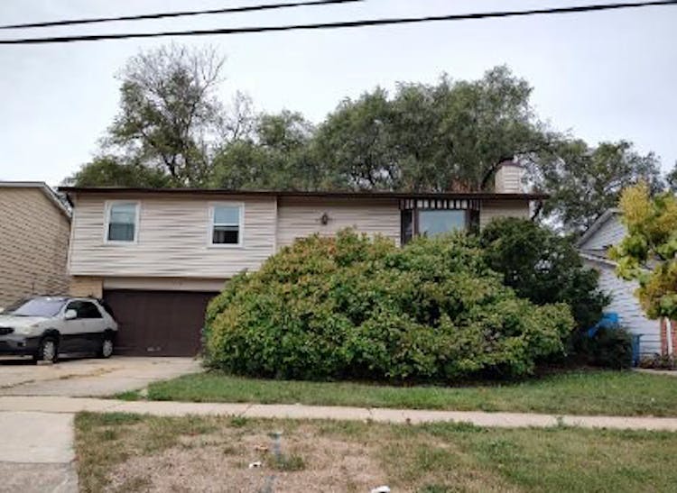 1116 Busse Road Mount Prospect, IL 60056, Cook County