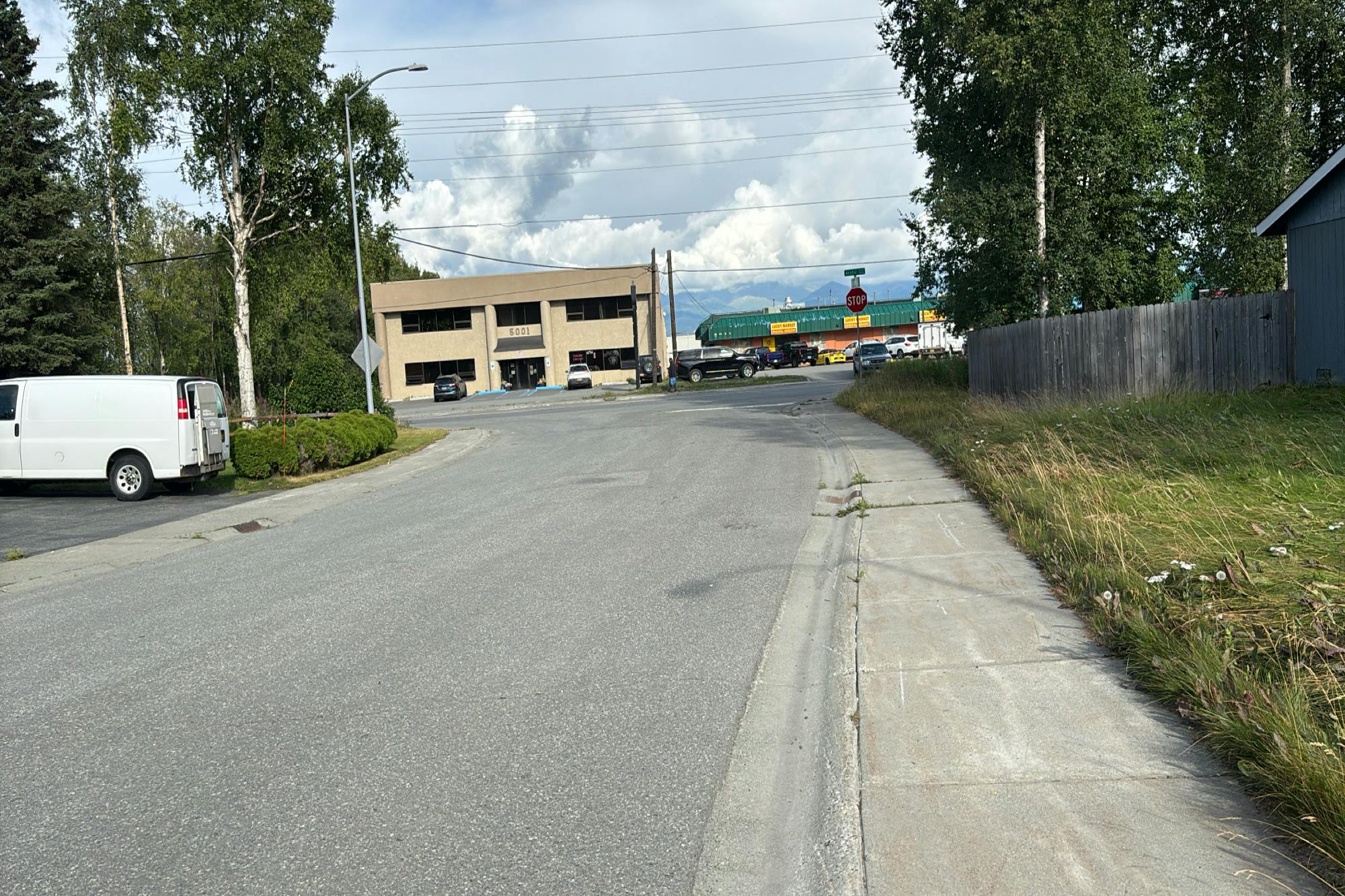 Shakespeare Cir, Anchorage, AK 99503