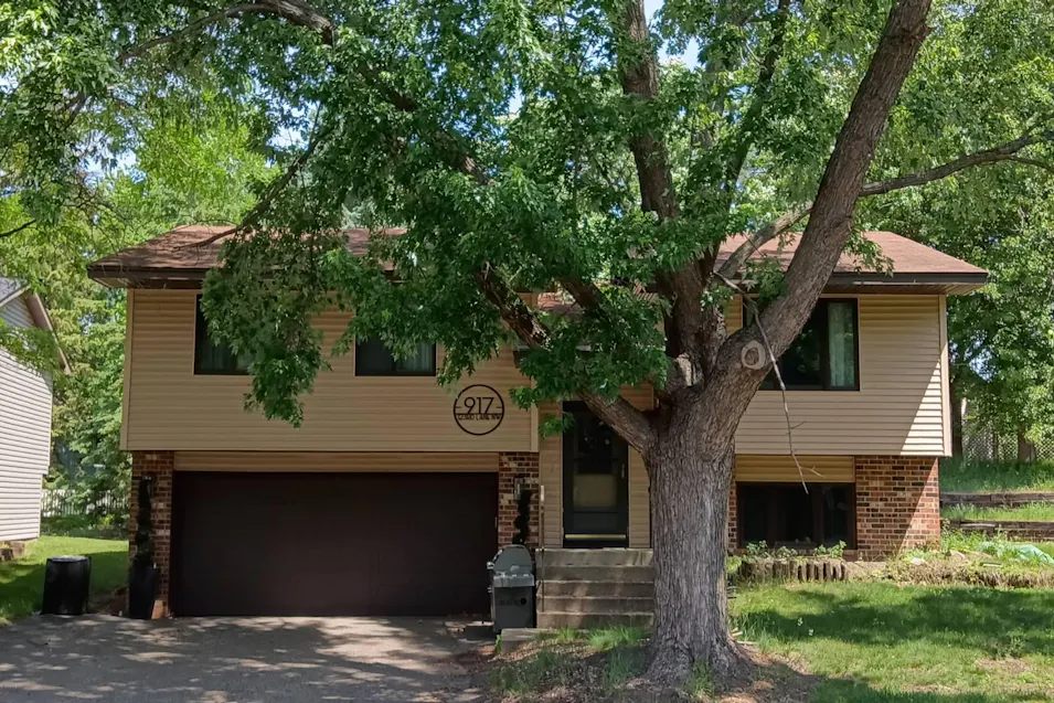 917 123rd Lane NW Coon Rapids, MN 55448, Anoka County