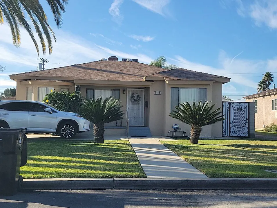 8119 Irvine Ave N Hollywood, CA 91605, Los Angeles County