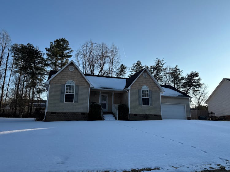 6 Woodfon Drive Thomasville, NC 27360, Davidson County