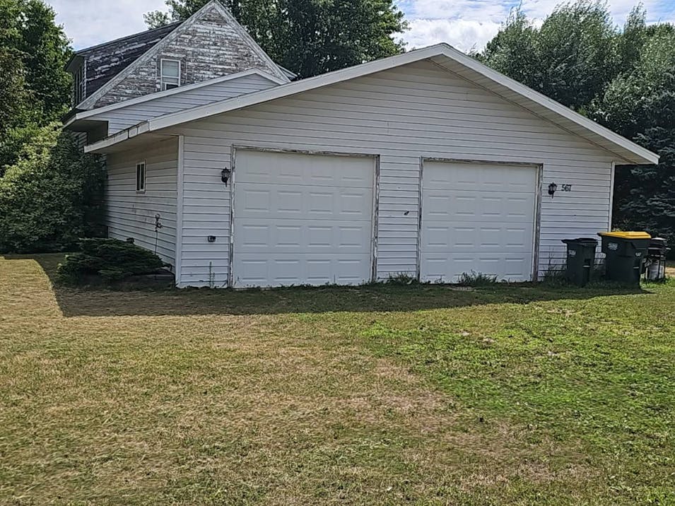 567 6th St Buffalo Lake, MN 55314, Renville County