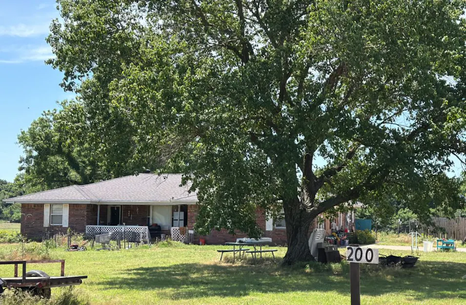 4200 Banner Road Noble, OK 73068, Cleveland County