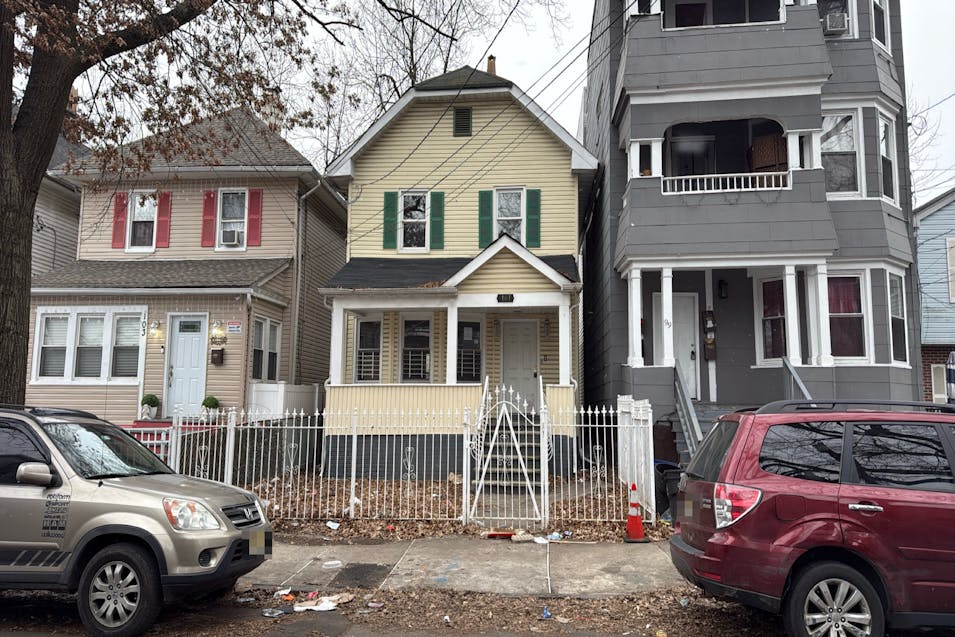 101 Columbia Ave Newark, NJ 07106, Essex County