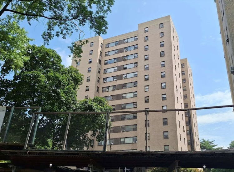 6 Fordham Hill Oval 2g Bronx, NY 10468, Bronx County