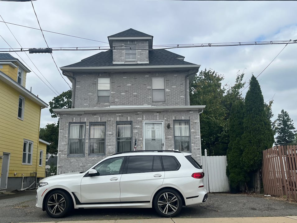 81 E McFarlan Street Dover, NJ 07801, Morris County