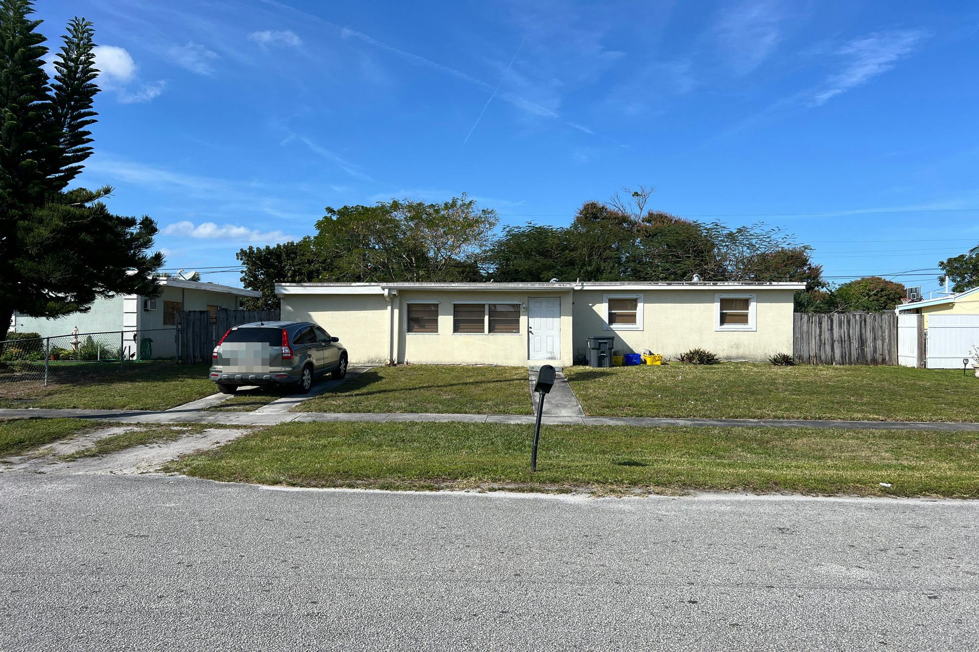 Ocala Rd, Lake Worth, FL 33462