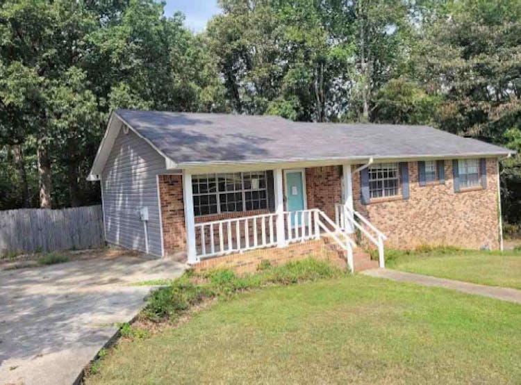 1722 Gardenridge Road Gardendale, AL 35071, Jefferson County