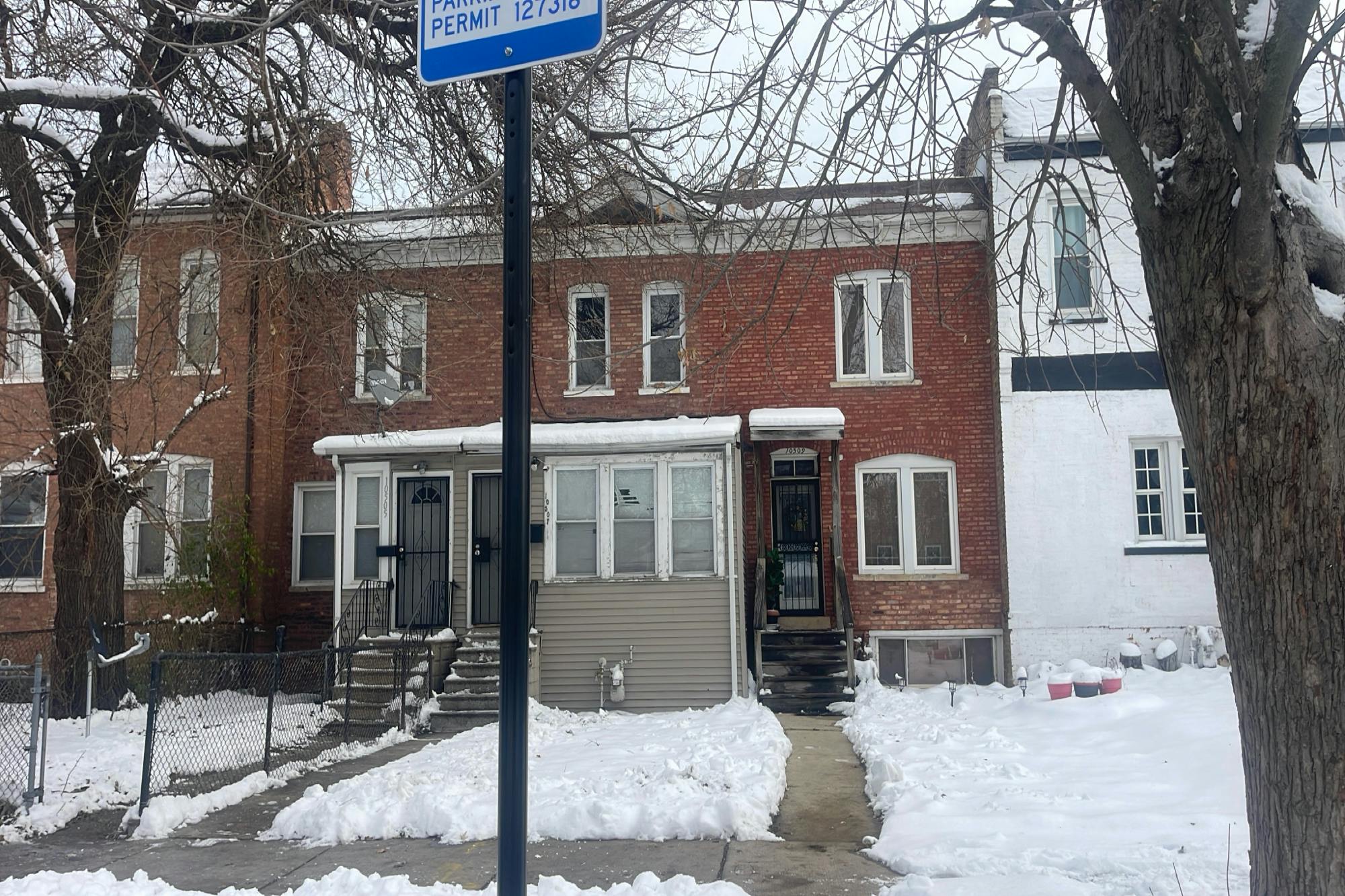 Corliss Ave, Chicago, IL 60628