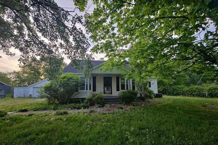 315 Canal St Rumsey, KY 42371, McLean County
