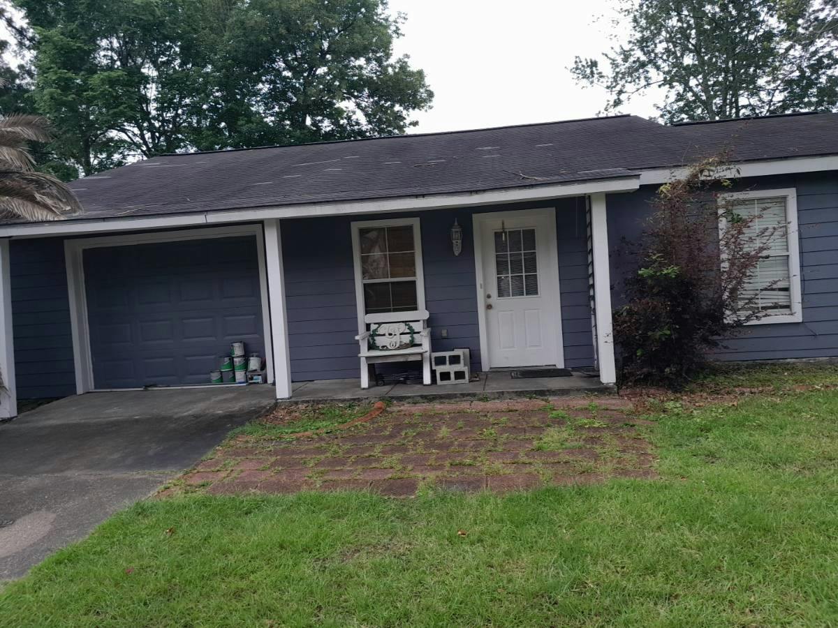 Country Club Ln, Denham Springs, LA 70726