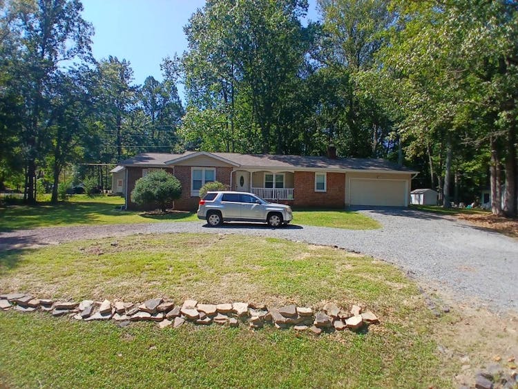 106 Stratford Circle Locust Grove, VA 22508, Orange County
