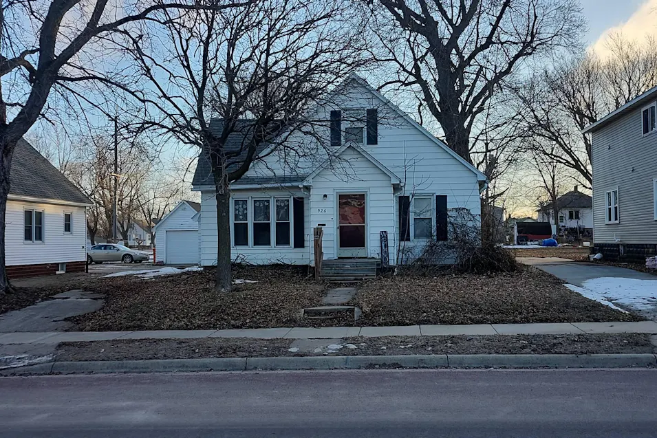 926 N North Ave Fairmont, MN 56031, Martin County