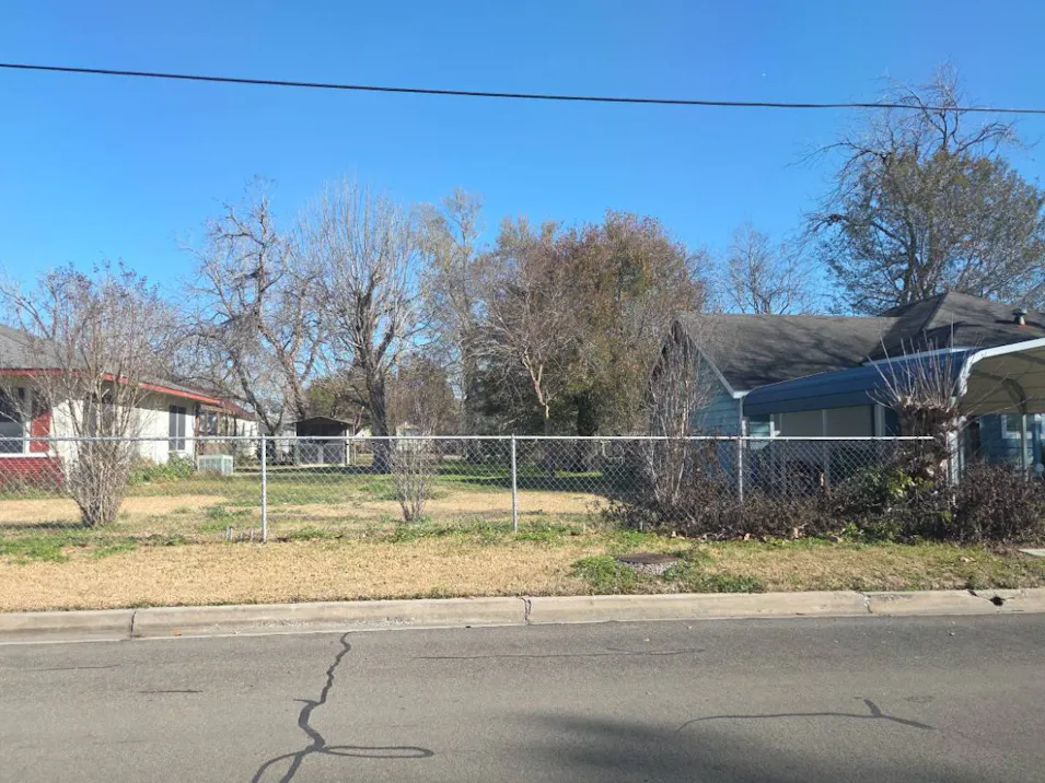 502 E Fayle St Baytown, TX 77520, Harris County