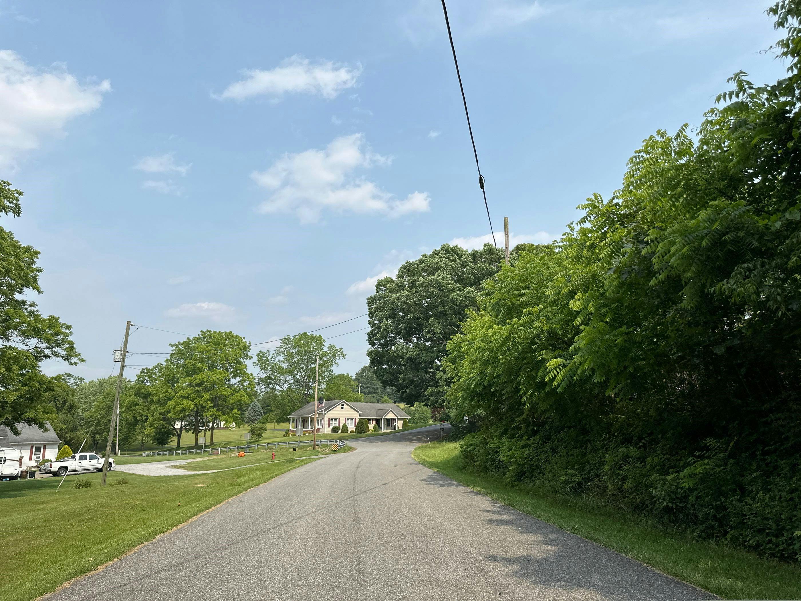 Pres Jackson Rd, Max Meadows, VA 24360