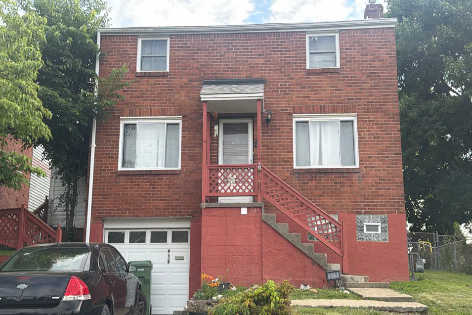 912 Maple Avenue Pittsburgh, PA 15234, Allegheny County