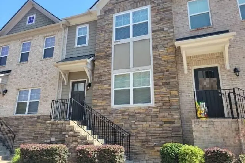 Munira Ln, Atlanta, GA 30331 #1