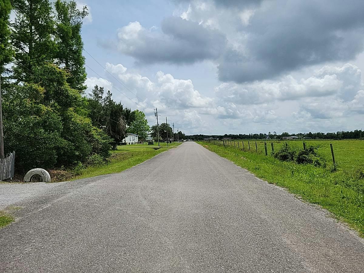 Hyland Dr, Gheens, LA 70355