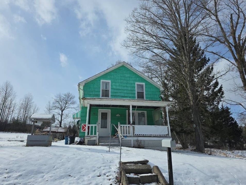 32 Clark St Wellsville, NY 14895, Allegany County