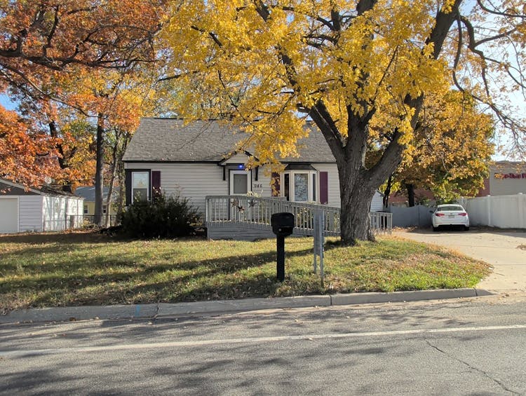 946 S Quarterline Rd Muskegon, MI 49442, Muskegon County