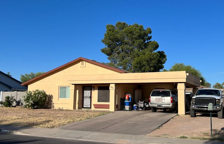 827 S Briar Mesa, AZ 85204, Maricopa County