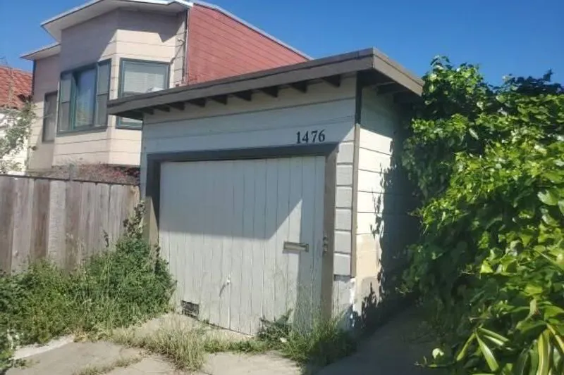 Oakdale Ave, San Francisco, CA 94124 #1