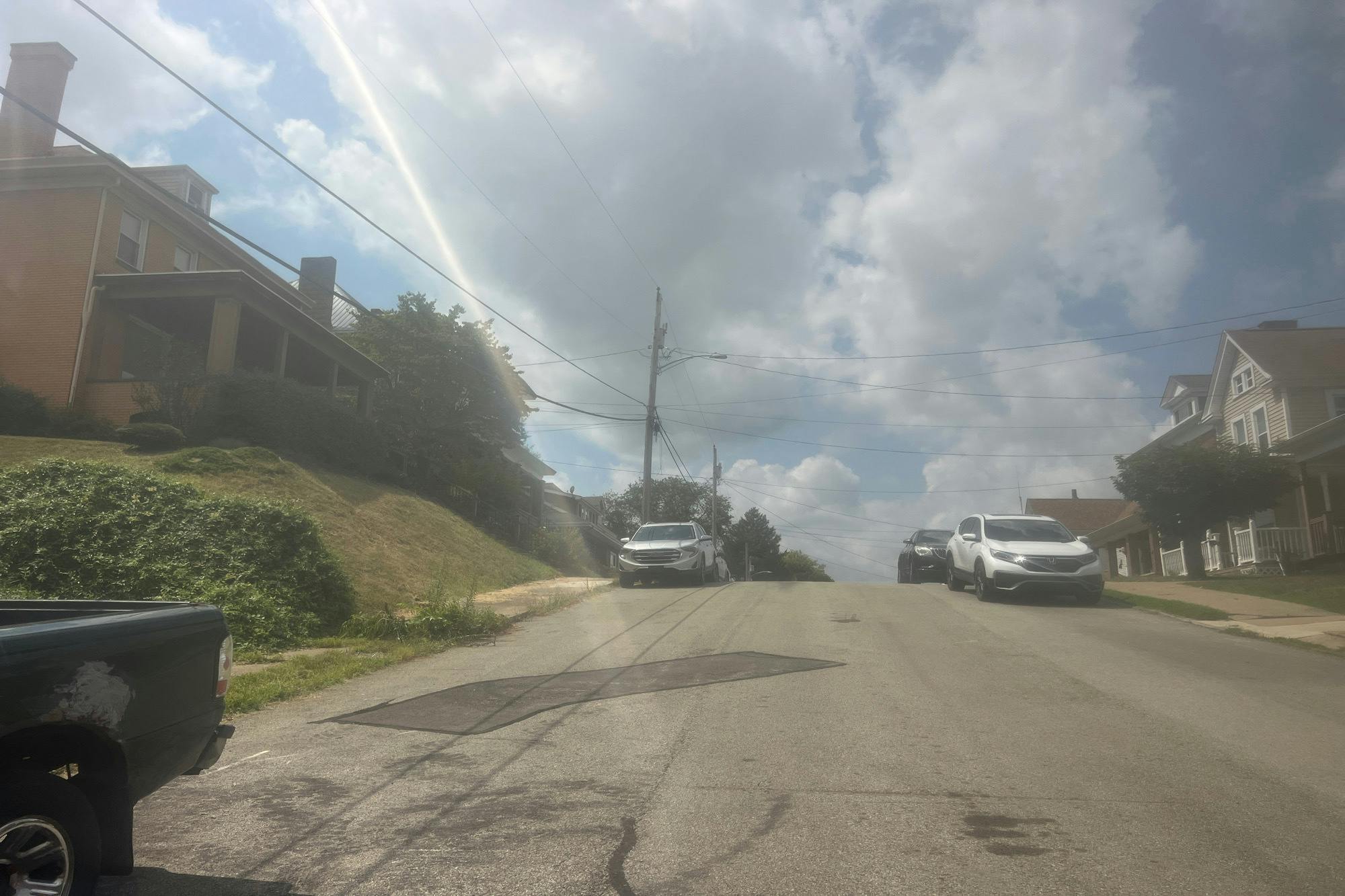 Howard St, Monongahela, PA 15063