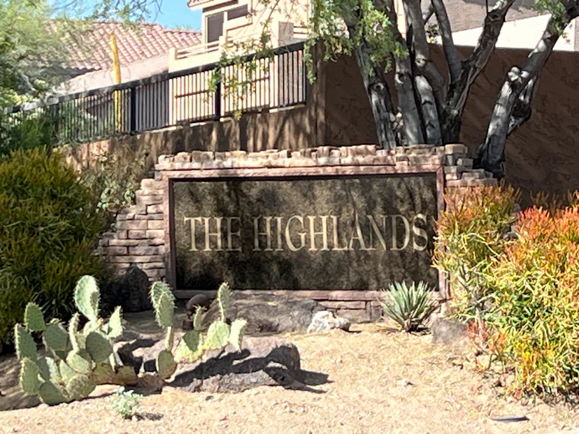 3717 N Paseo Del Sol