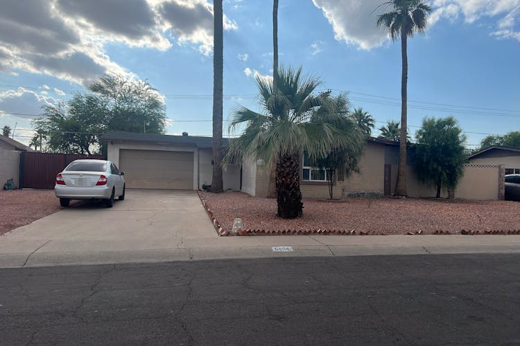 6654 W Orange Dr Glendale, AZ 85301, Maricopa County