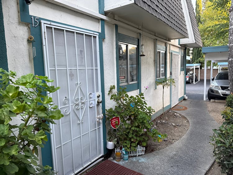 3905 Clayton Rd Apt 15 Concord, CA 94521, Contra Costa County