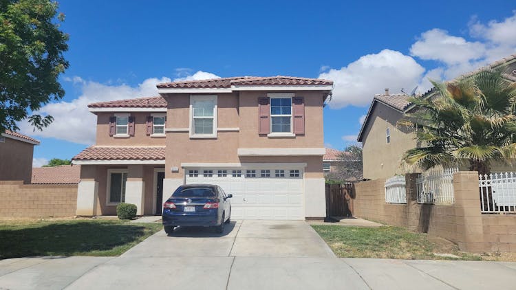 45135 Parkview Ln Lancaster, CA 93535, Los Angeles County