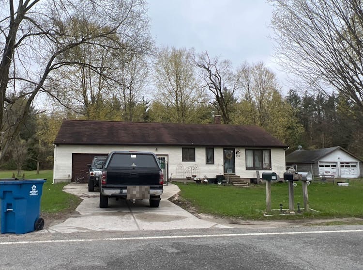 355 Chestnut Howard City, MI 49329, Montcalm County