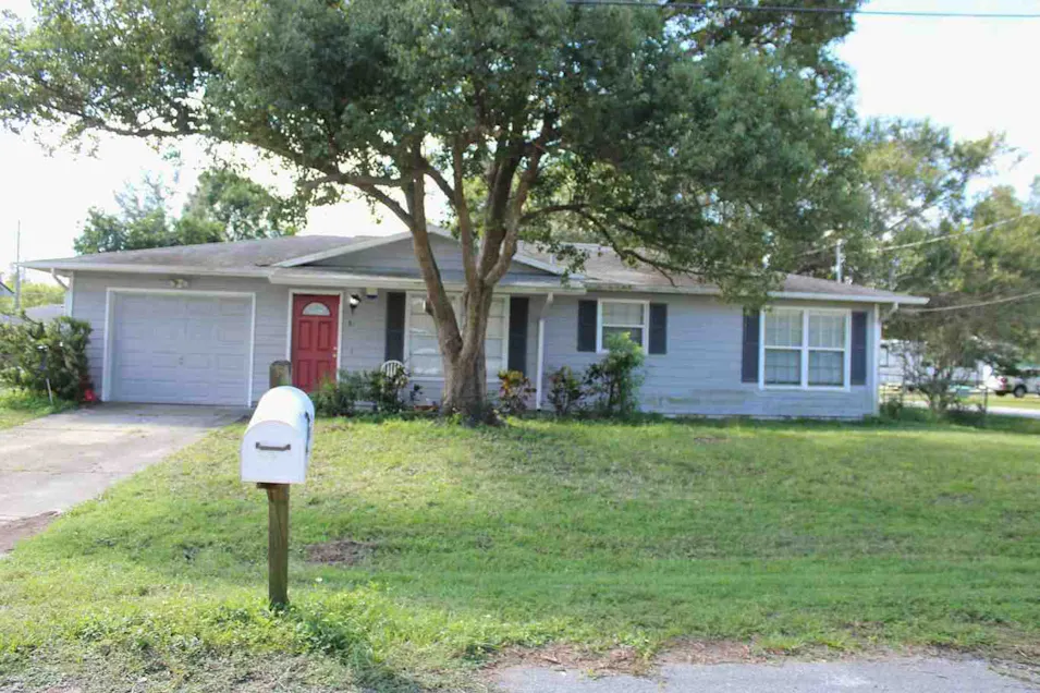 81 16th St Saint Cloud, FL 34769, Osceola County