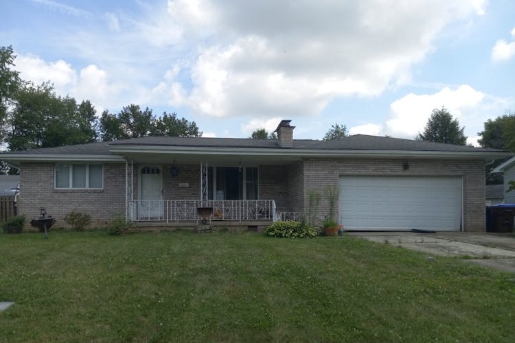 1011 Saul Drive Hubbard, OH 44425, Trumbull County