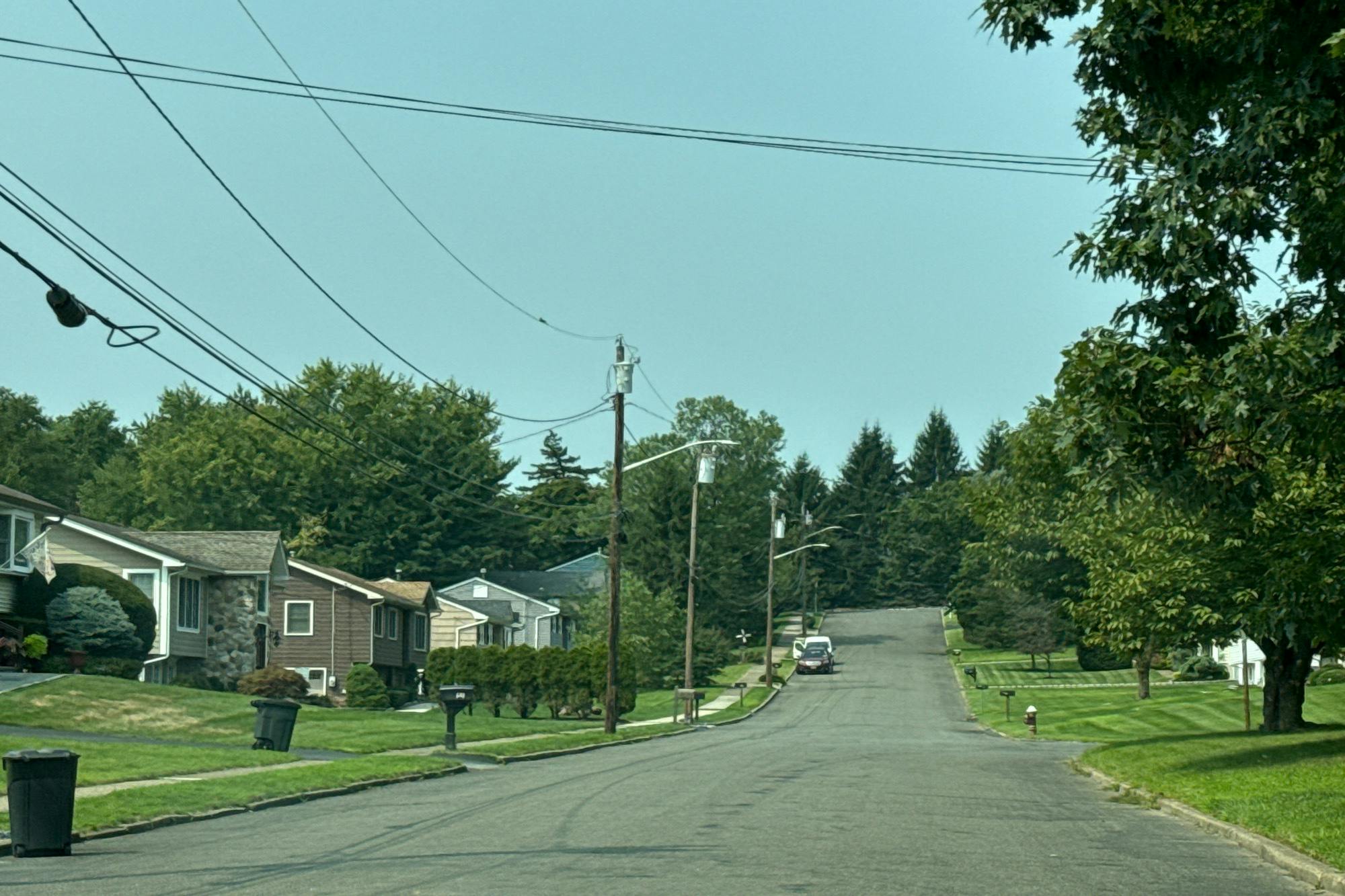Lenape Rd, Pearl River, NY 10965