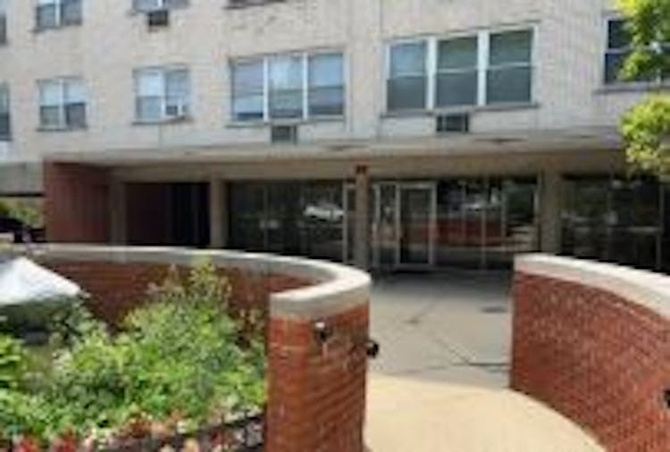 6040 N Troy St Apt 410 Chicago, IL 60659, Cook County