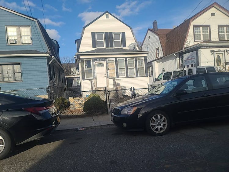 23-18 Enright Road Far Roackaway, NY 11691, Queens County