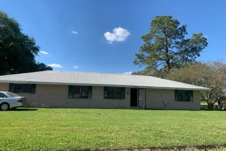 1046 Robert Lane Breaux Bridge, LA 70517, Saint Martin County