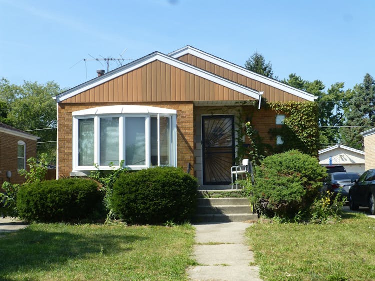 15526 Maryland Ave Dolton, IL 60419, Cook County