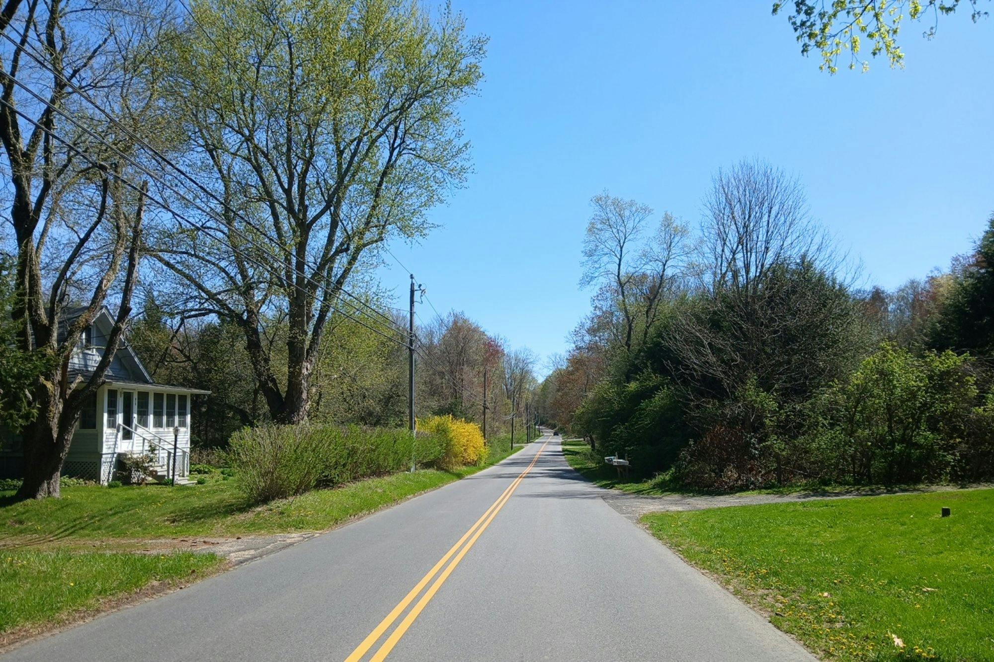 Flanders Rd, Woodbury, CT 06798