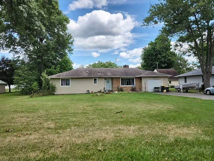 4614 Haffner Drive Fort Wayne, IN 46835, Allen County